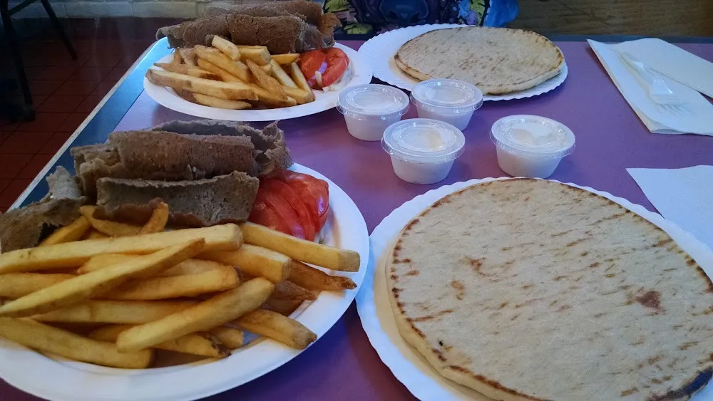 2 Gyros Plate